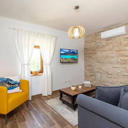 Almar In - Haus Fuer 4 Personen Vakantiehuis