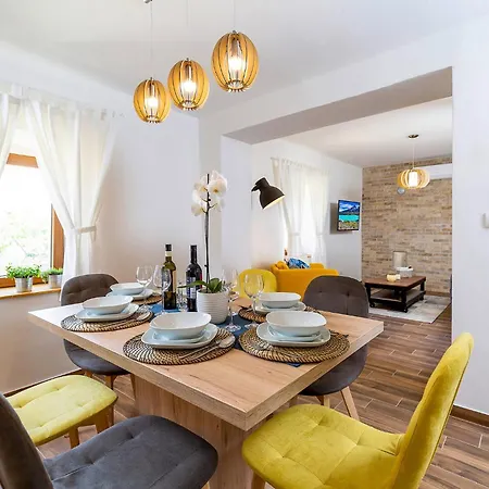 Almar In - Haus Fuer 4 Personen *