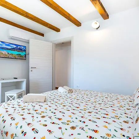 Vakantiehuis Almar In - Haus Fuer 4 Personen